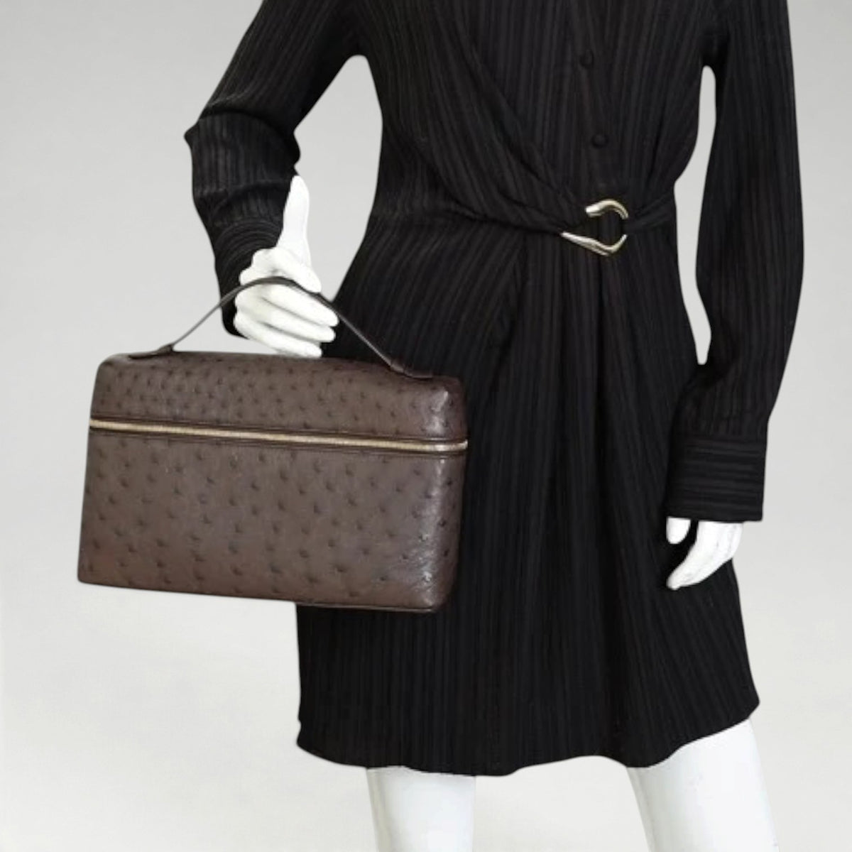 Extra Pocket L27 Ostrich Dark Chocolate