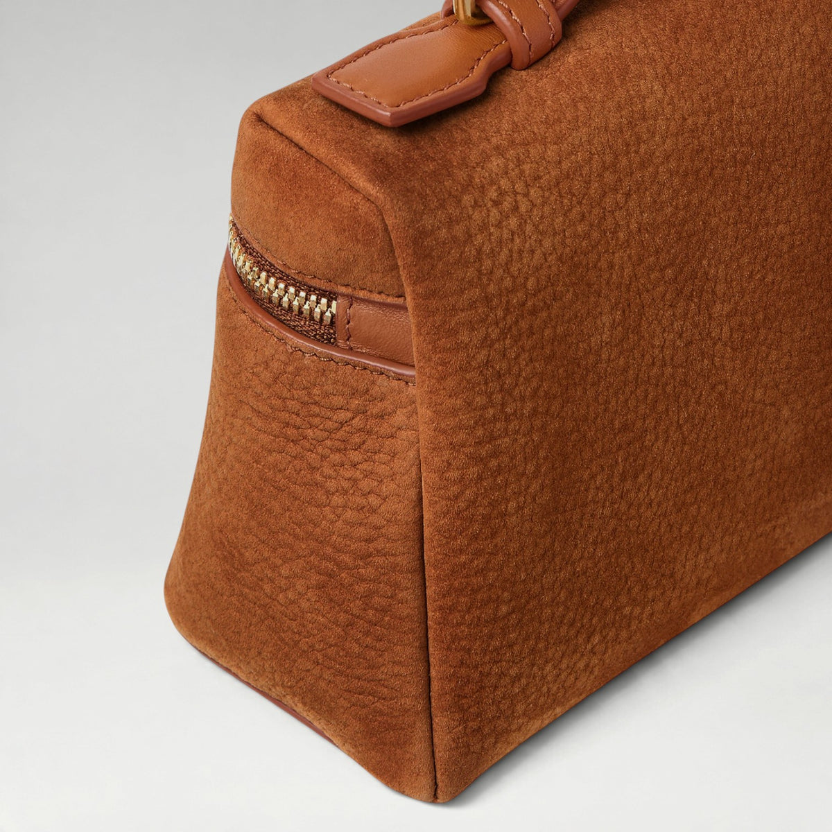 L19 Extra Pocket Bag Brown