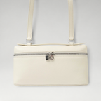 FBYMM L19 Extra Pocket tas in wit kalfsleer met zilverkleurige rits en My Charms details