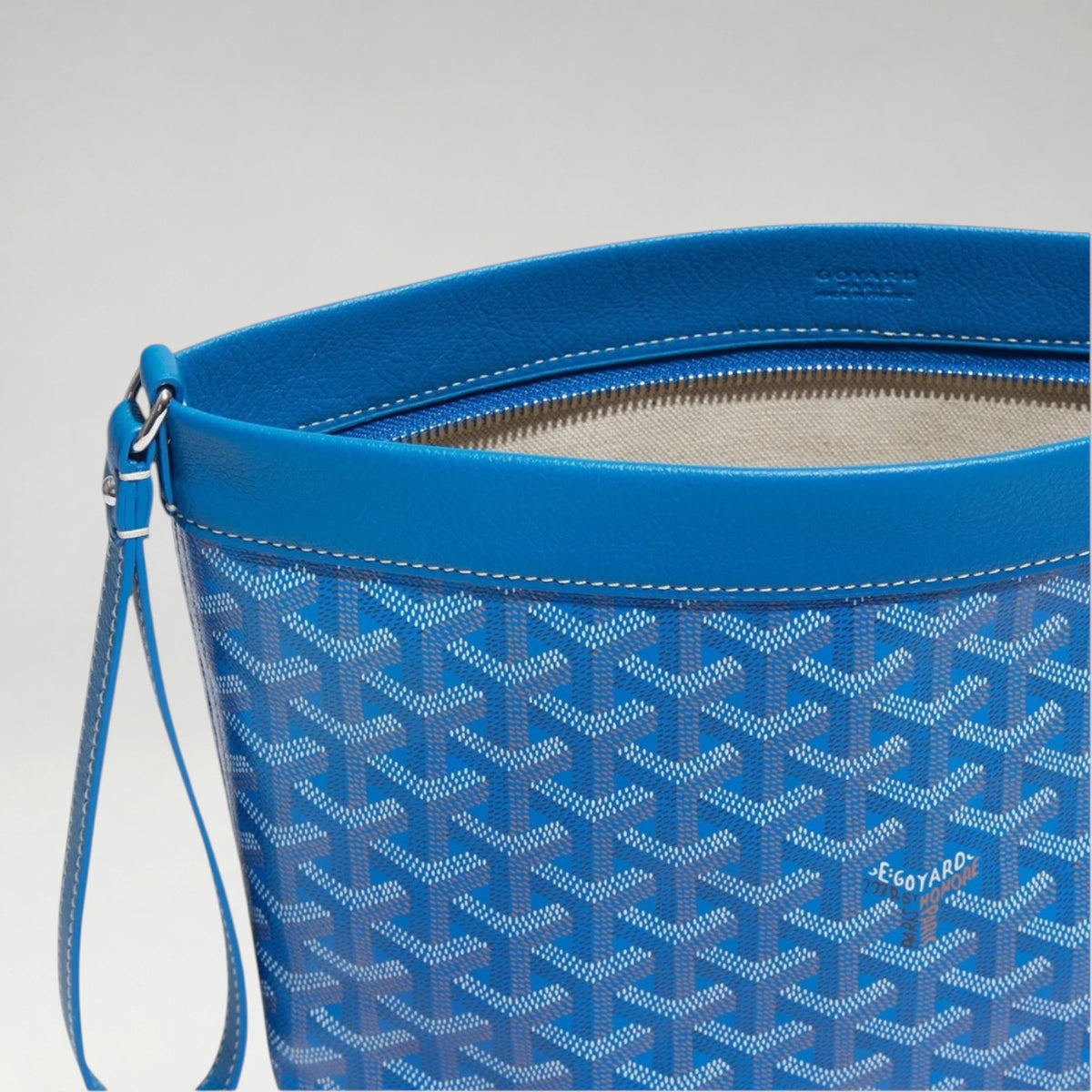 Conti Pouch Blue