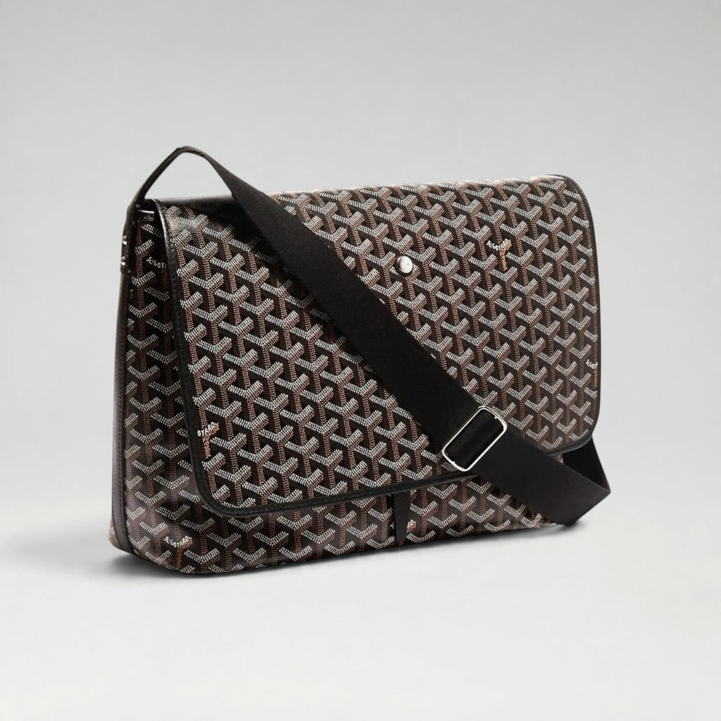 Capetien MM Messenger Bag Black