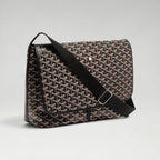 Capetien MM Messenger Bag Black