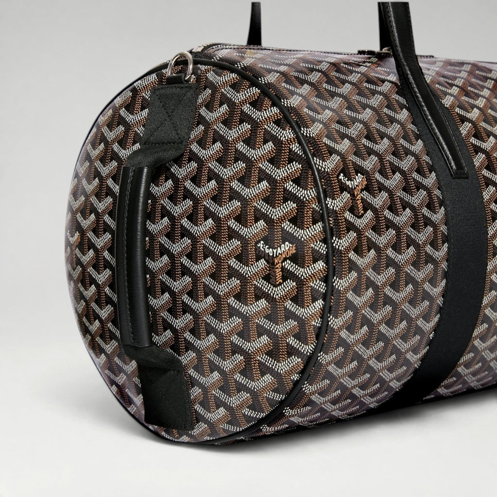 Barrel 40 Sports Bag Black