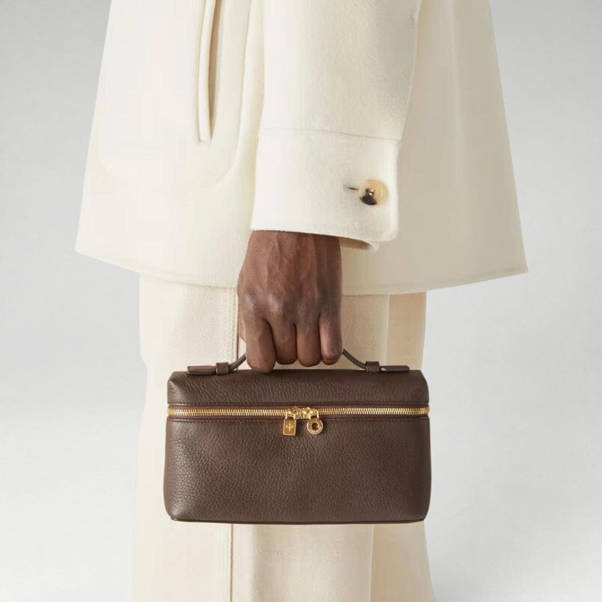 L19 Extra Pocket Bag Dark Chocolate