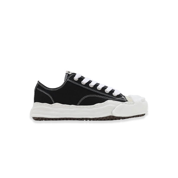 Hank Canvas Black White Sneakers
