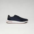 FBYMM Weekend Walk navy sneakers van microvezel en suède met waterdichte Storm System-behandeling en rubberen zool.