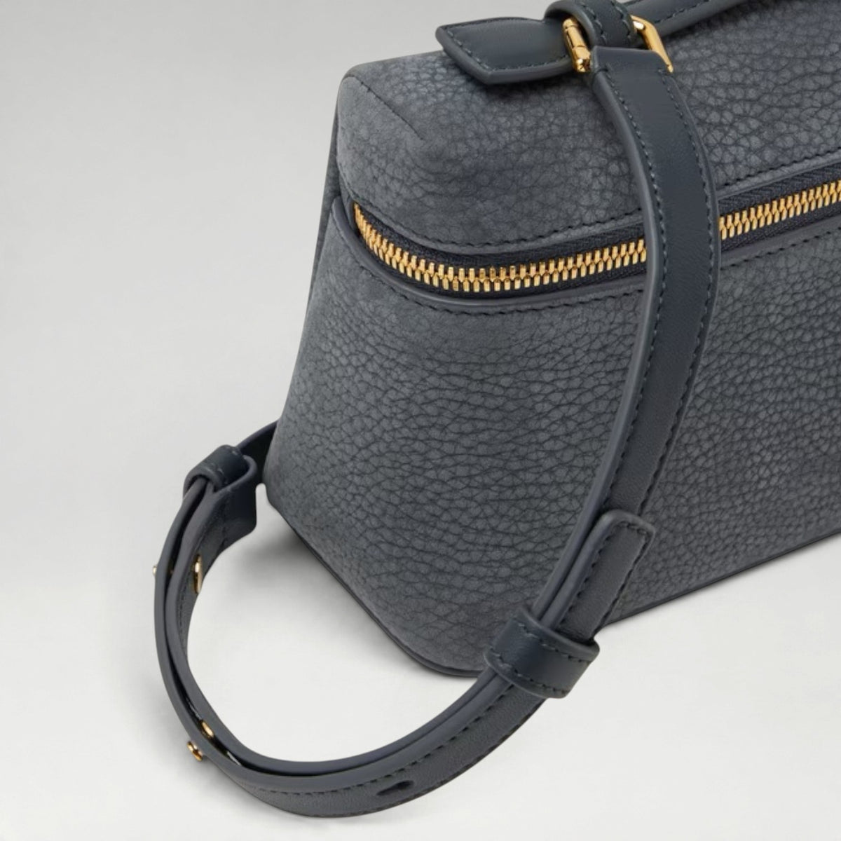 L19 Extra Pocket Bag Blue