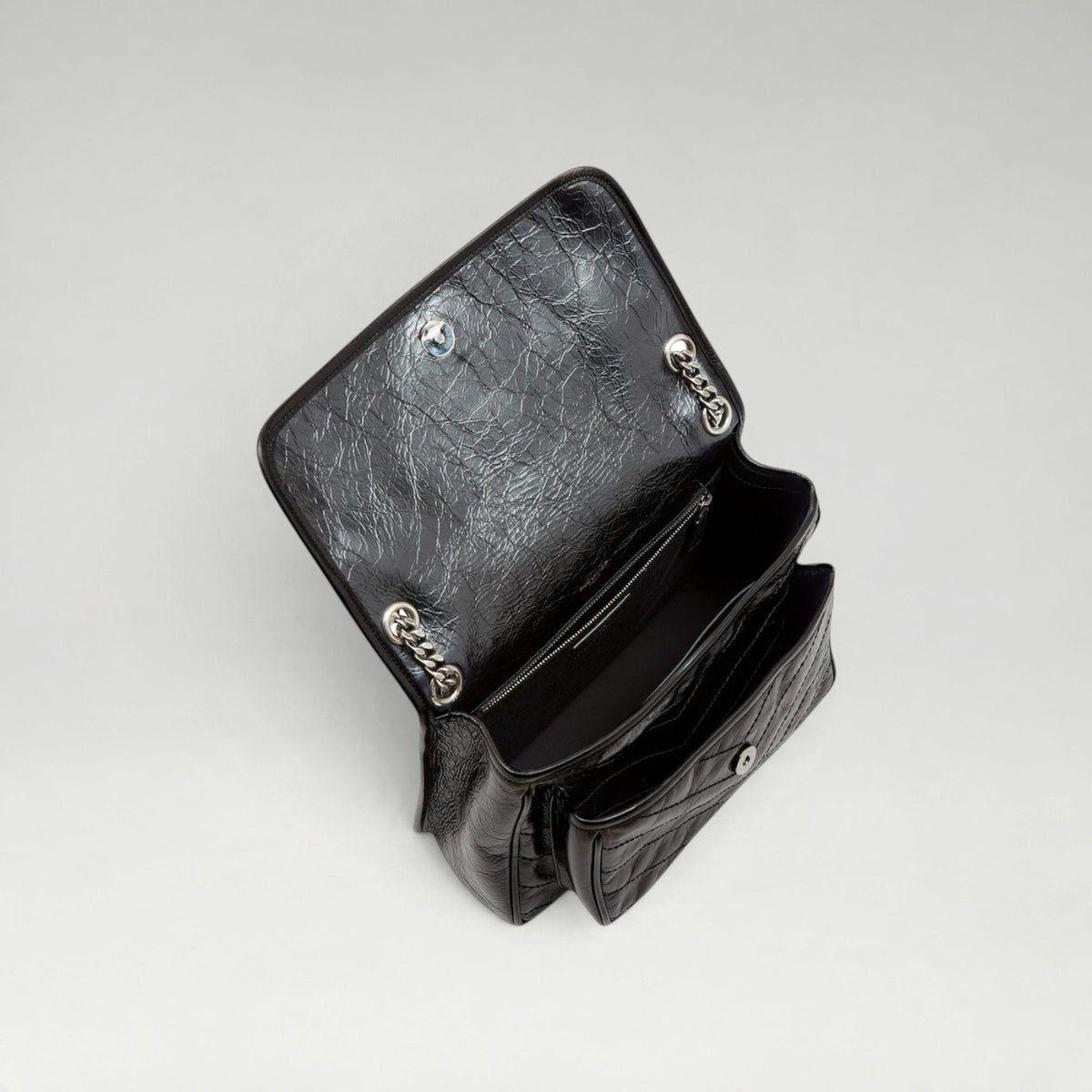 NIKI MEDIUM PATENT BAG BLACK