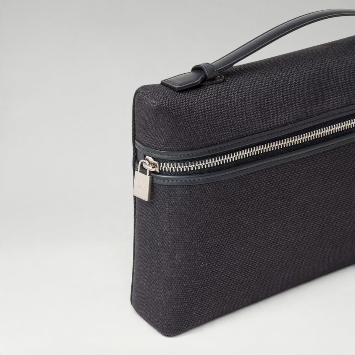 L29 Extra Pouch Cotton Navy